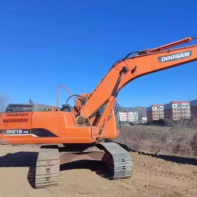 ব্যবহৃত খননকারী খননকারী Doosan DH215W নির্মাণ যন্ত্রপাতি 48KW জ্বালানী সাশ্রয়