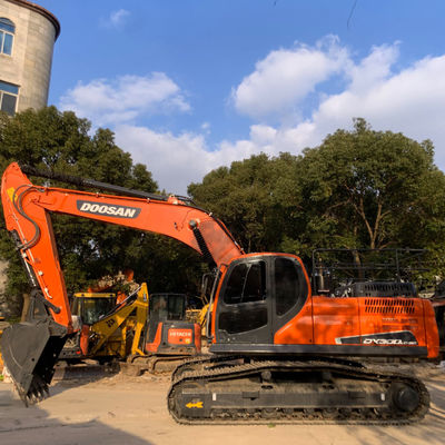 ক্রলার প্রকার ব্যবহৃত DOOSAN DX300LC-9C খননকারী পৃথিবী সরানো যন্ত্রপাতি 30215 কেজি