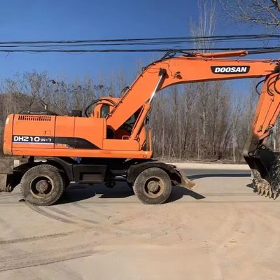 Doosan 210w-7 ব্যবহৃত চাকা খননকারী খননকারী 115kW খনি শিল্পের জন্য