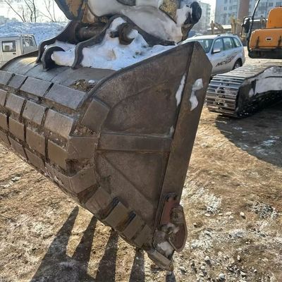 হলুদ হুন্ডাই 305 ব্যবহৃত খননকারী খননকারী 198kw 1900rpm দ্বিতীয় হাত নির্মাণ মেশিন